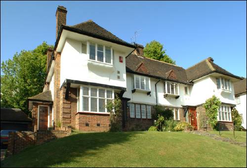 051-53 Lyttelton Road